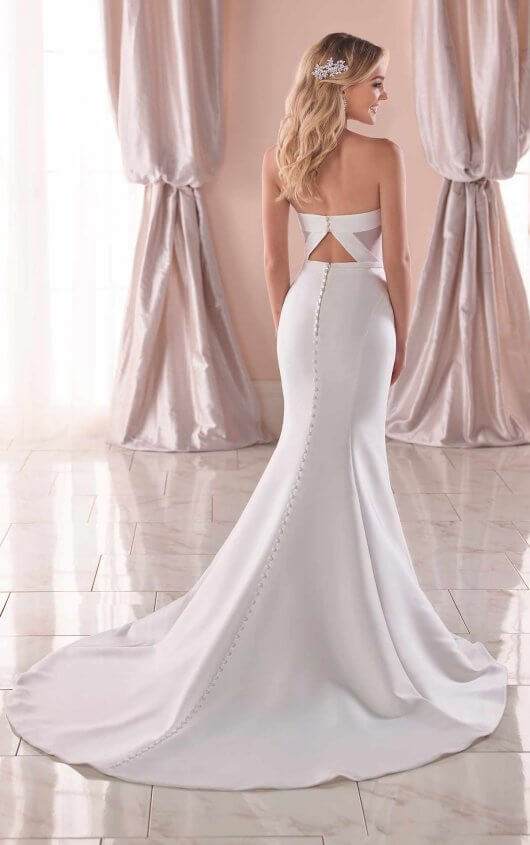 Our Favorites Gowns for Under $1000. Desktop Image