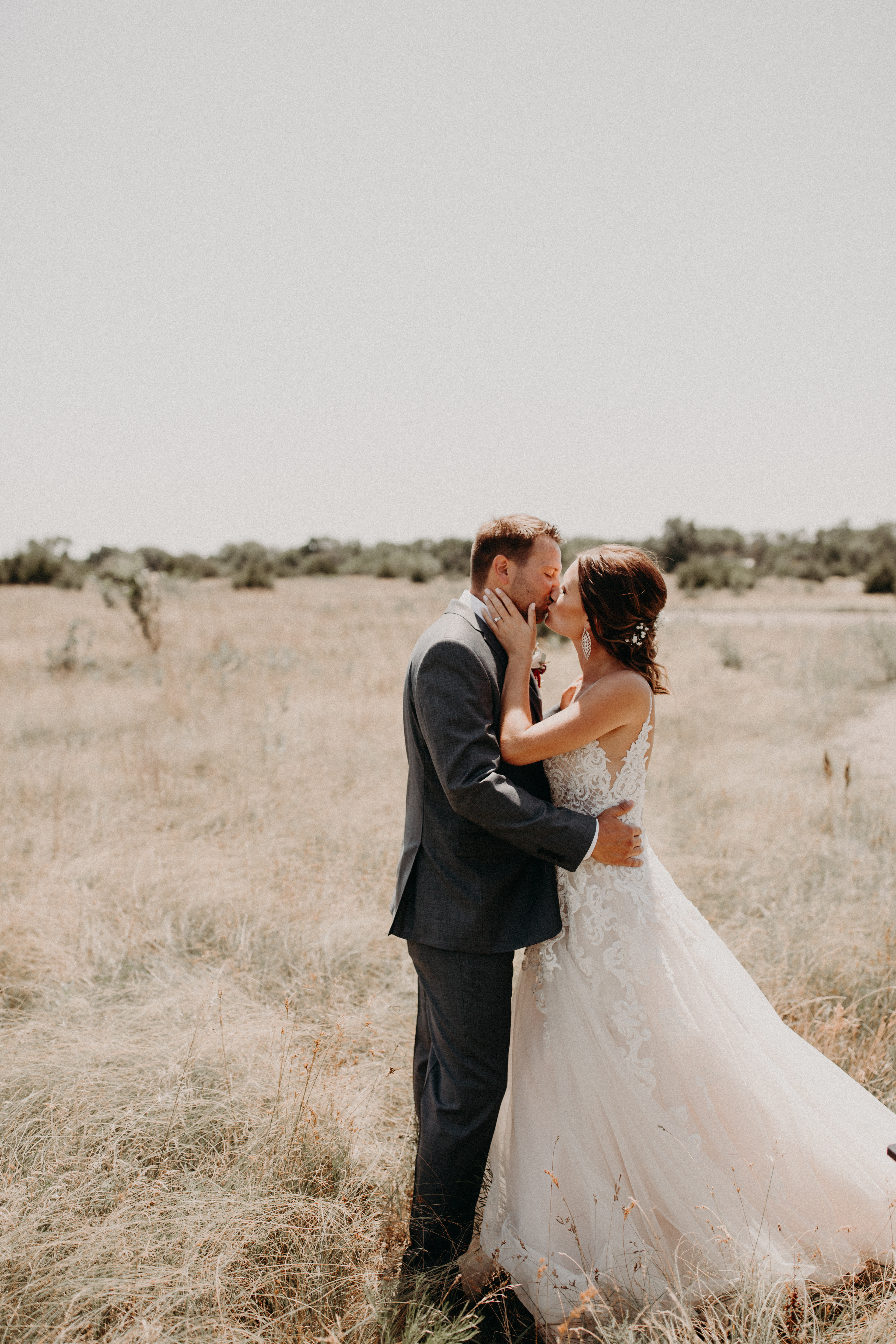 #dgbride: Brooke. Desktop Image