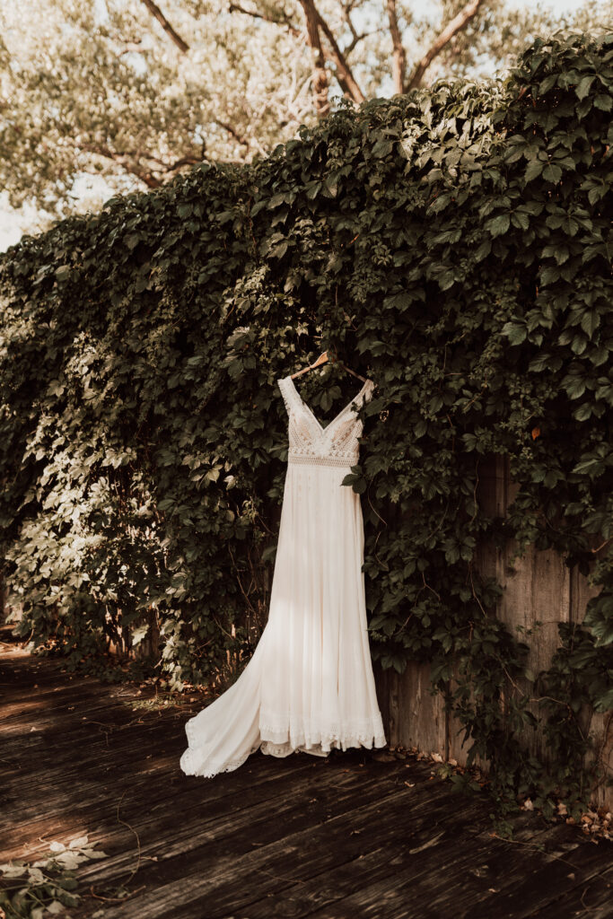Bright, Autumnal Styled Shoot at Cowtown!. Desktop Image