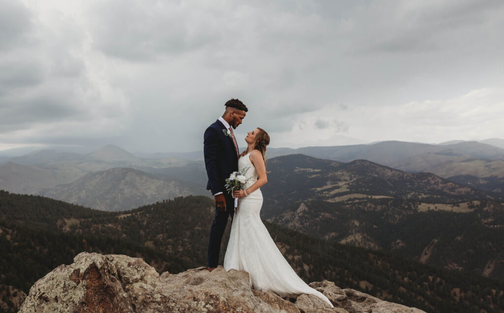 #dgbride: Lakin. Desktop Image