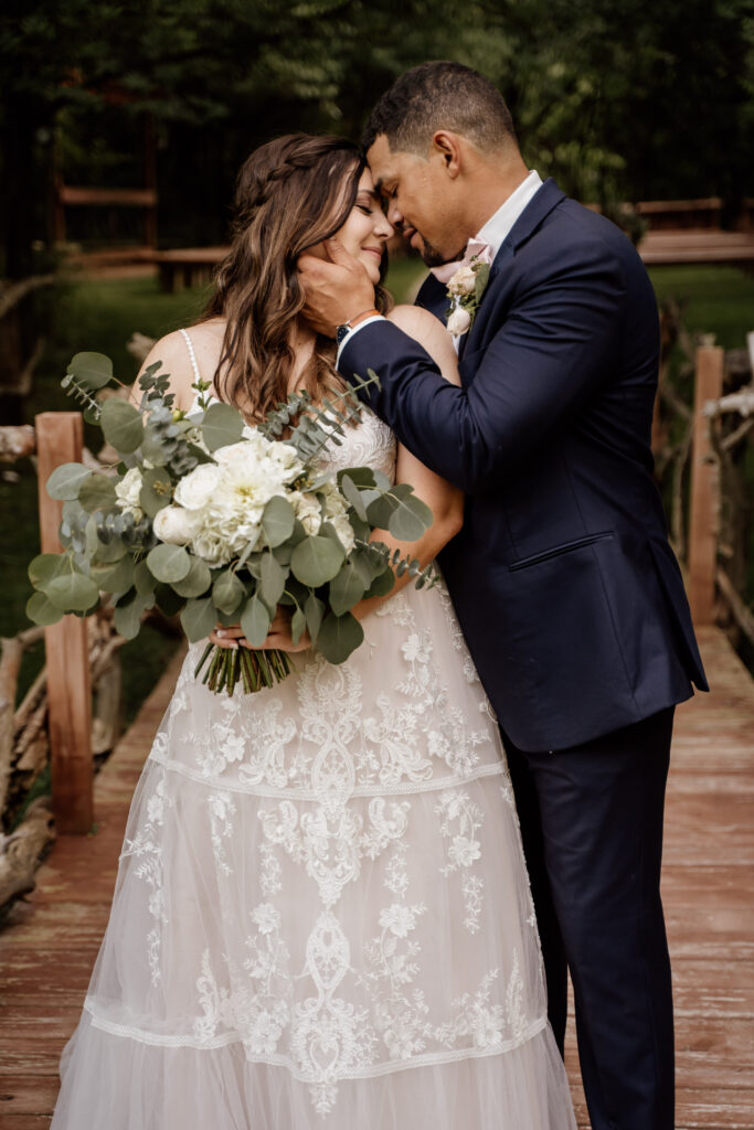 #dgcouple: Lindsey &amp; Jose. Desktop Image