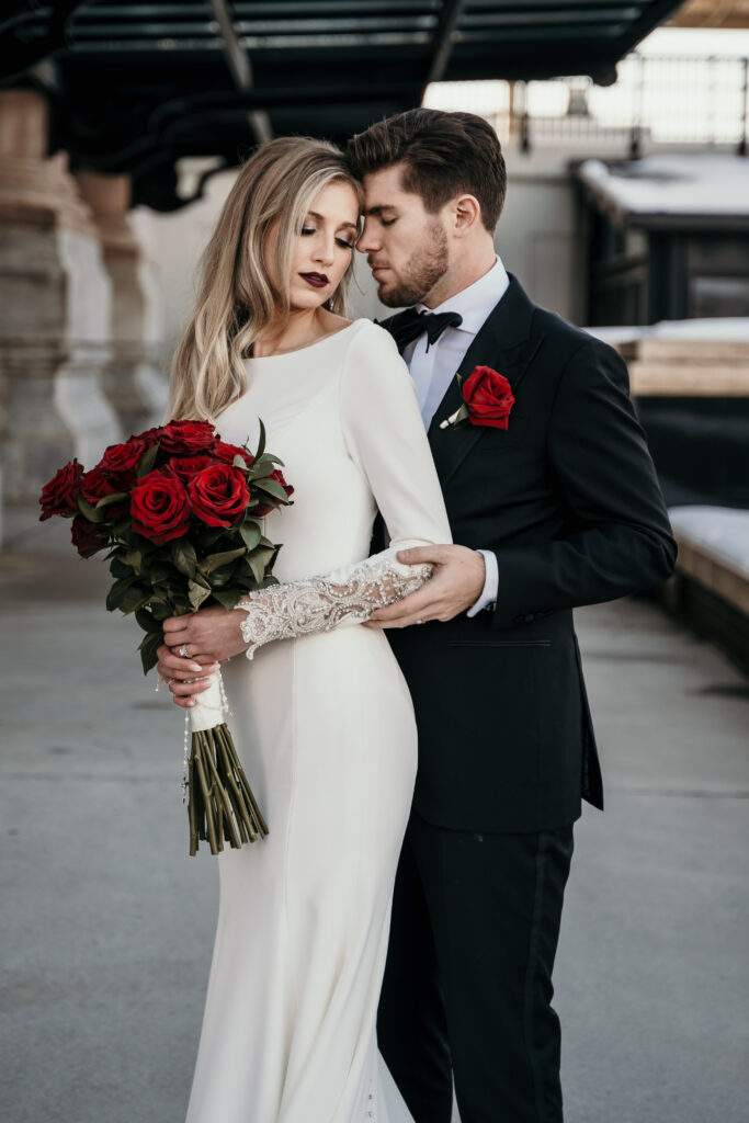 #dgcouple: Elizabeth &amp; James. Desktop Image
