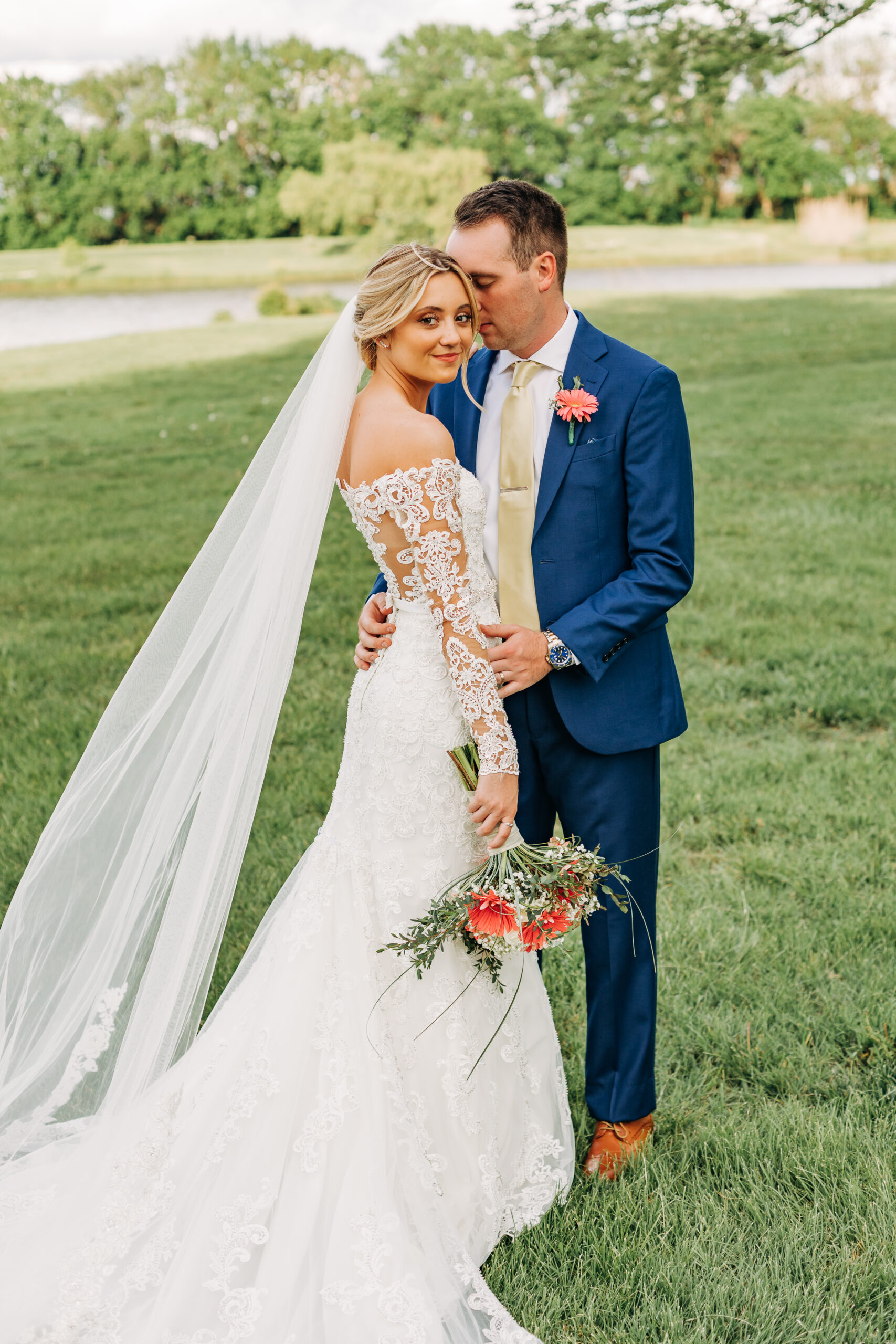 #dgbride: Alexis. Desktop Image