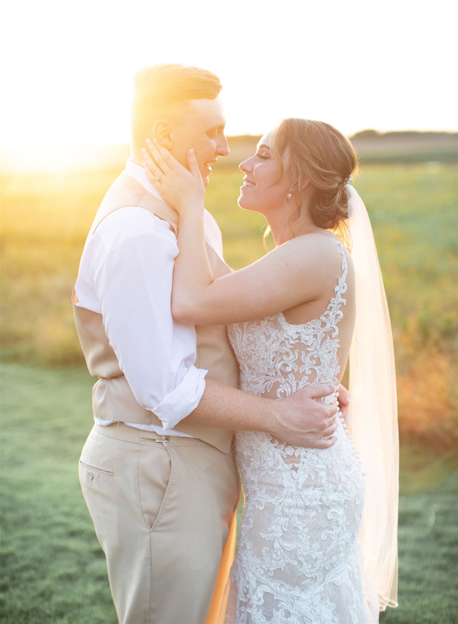 #dgbride: Tayla. Desktop Image