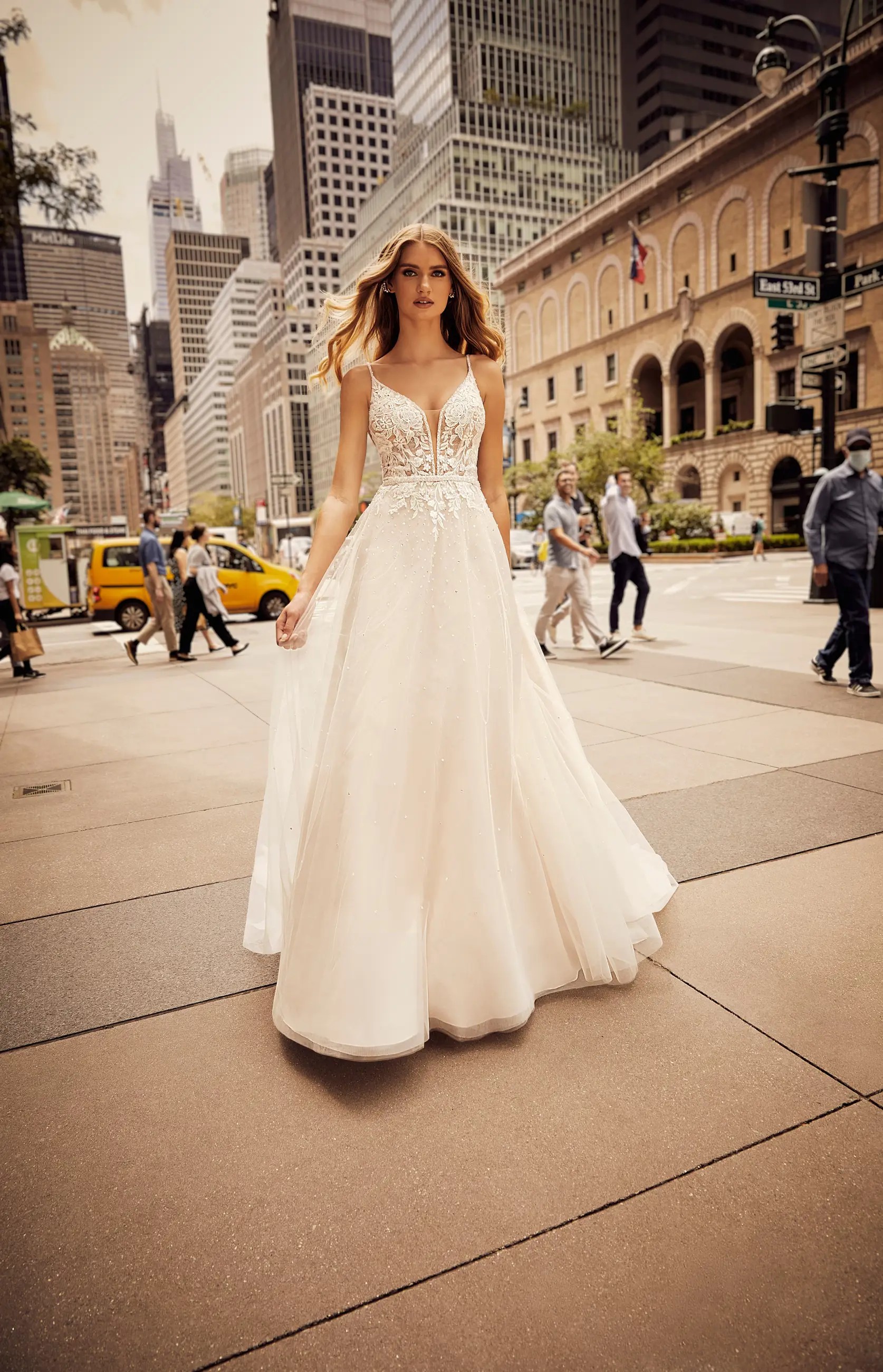 Bridal Gown Sample Sale Main Image