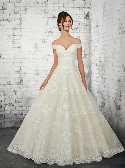 Madeline Gardner Signature Designer