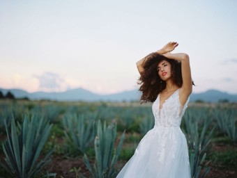 Allure Bridals Style #F142 - Adara #2 Platinum/Ivory thumbnail