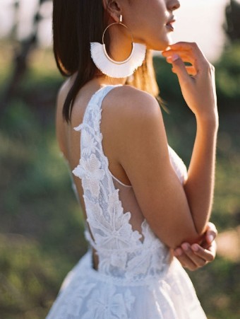 Allure Bridals Style #F142 - Adara #4 default Platinum/Ivory thumbnail