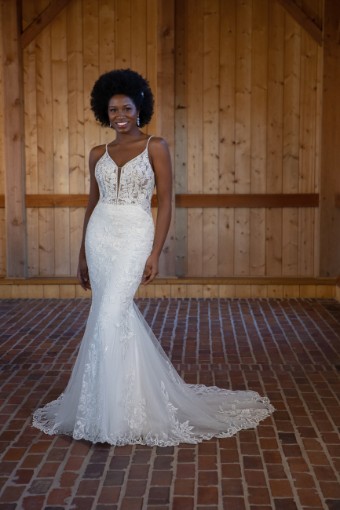 Essense of Australia Style #D3477 #2 (IVRM-PL) Ivory Lace & Tulle over Rum Gown w Porcelain Tulle Plunge thumbnail