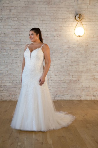 Stella York Style #7479 #3 (IVIV-PL) Ivory Lace & Tulle ov Ivory Gown w Porcelain Tulle Plunge thumbnail