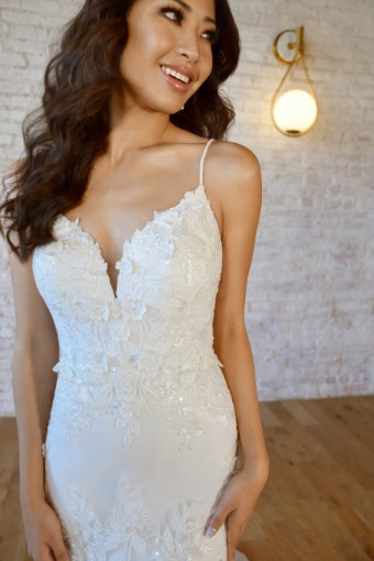 Stella York Style #7525 #2 (IVIV-PL) Ivory Lace & Tulle ov Ivory Gwn w Porcelain Tulle Illusion thumbnail
