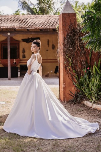 Allure Bridals Style #9963 #1 Ivory thumbnail