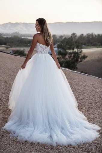 Allure Bridals Style #1104 #1 default IV/Champ/Nude thumbnail