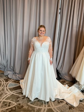 Allure Bridals Style #R3713W #0 default Ivory/Nude thumbnail