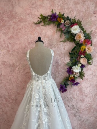 Ethereal bridal Style #Aleena #2 Ivory thumbnail
