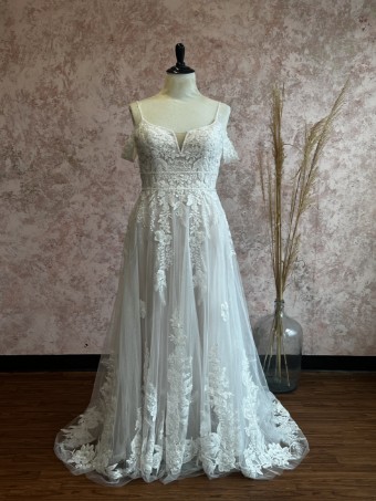 Opal and Lace Style #Holt #0 default Ivory/Cashmere thumbnail