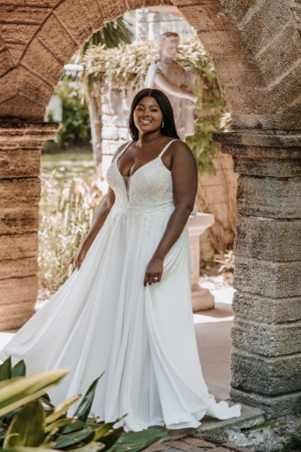 Allure Bridals Style #3558W #0 default Ivory/Nude thumbnail