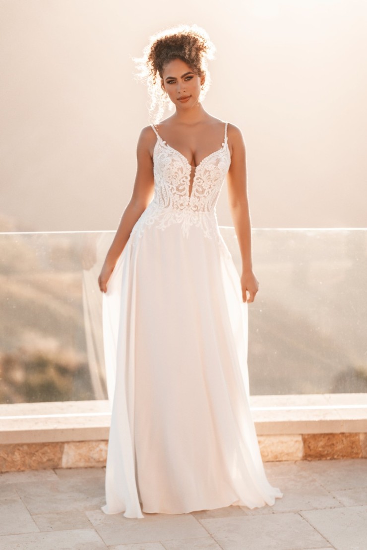corset strapless wedding dress Gorgeous Bodice Gown Tulle Wedding AWD1990 Color:Dark Navy Ivory partyoutfits The Mini Veil – accentuated by a hidden