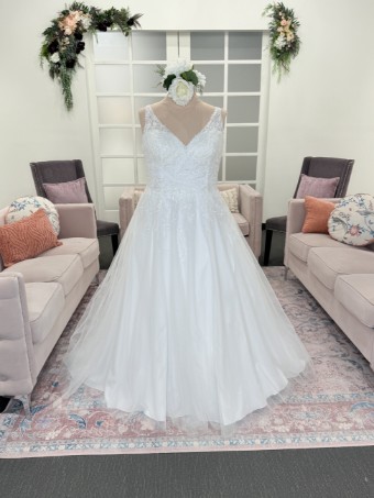 Hummingbird Bridal Style #Petunia #0 default Ivory thumbnail