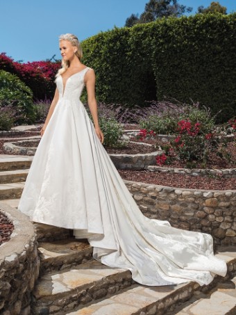 Casablanca Bridal Style #2372 #0 default Ivory/Nude thumbnail