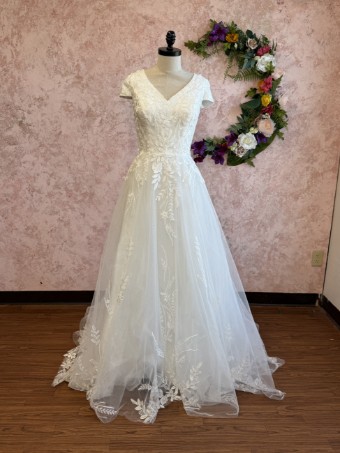 Ethereal bridal Style #Maple #3 Ivory thumbnail