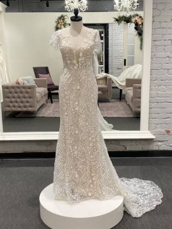 OAK Bridal Style #Lydia #0 default Light Blush/Ivory thumbnail
