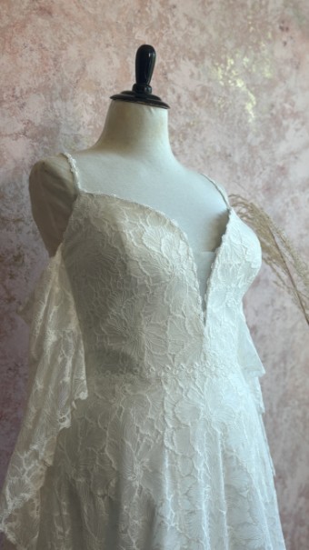 Ethereal bridal Style #Isolde #5 Ivory thumbnail