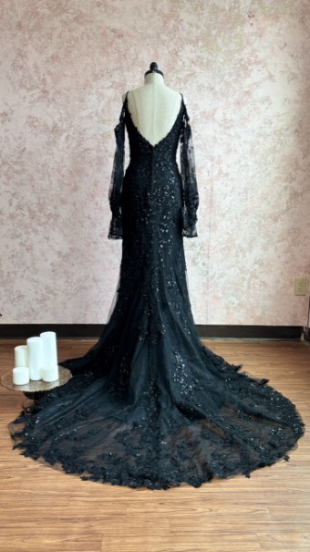 Ethereal bridal Style #Chaucer #4 All Black thumbnail