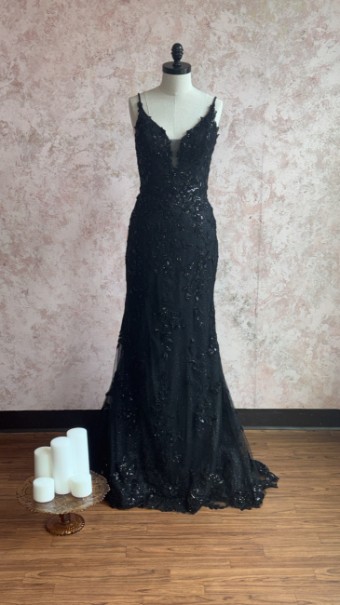 Ethereal bridal Style #Chaucer #1 All Black thumbnail
