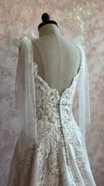 Opal and Lace Style #Luella #4 Ivory/Mocha thumbnail