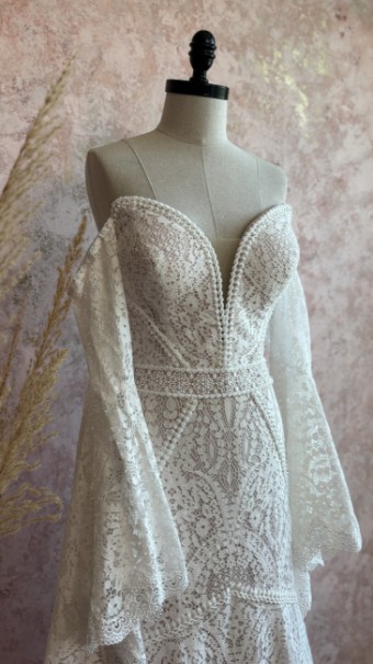 Opal and Lace Style #Lindi #1 Ivory/Cashmere thumbnail