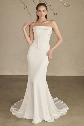 Casablanca Bridal Style #LE154 #0 default Ivory thumbnail