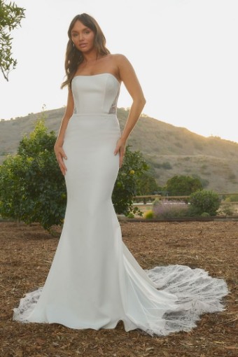 Casablanca Bridal Style #BL486 #0 default Ivory/Nude thumbnail