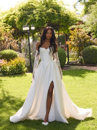 Maggie Sottero  Style #ZORINA #3 Ivory thumbnail
