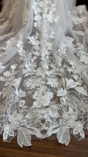 Opal and Lace Style #Layne #4 default Ivory/Dark Champagne thumbnail
