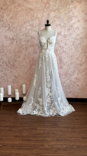 Opal and Lace Style #Layne #0 default Ivory/Dark Champagne thumbnail