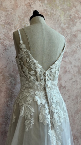 Opal and Lace Style #Layne #3 Ivory/Dark Champagne thumbnail