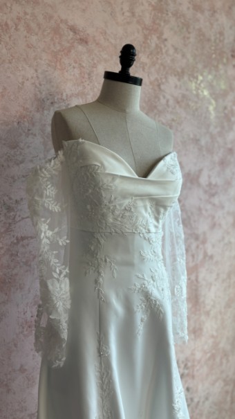 Opal and Lace Style #Luna #3 Ivory thumbnail