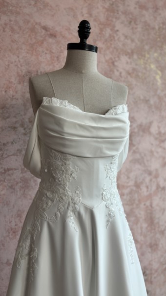 Opal and Lace Style #Lorelei #1 Ivory thumbnail