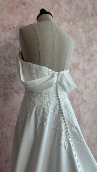 Opal and Lace Style #Lorelei #5 Ivory thumbnail