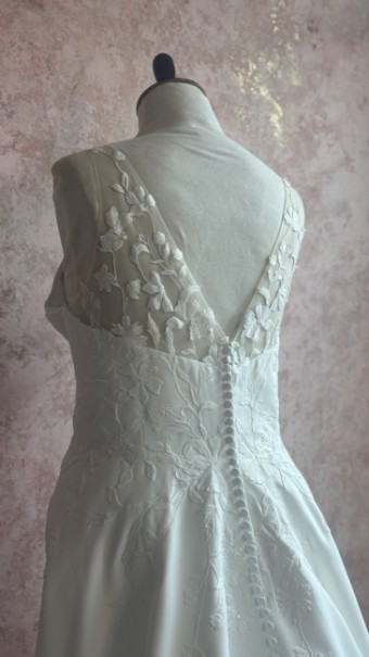 Opal and Lace Style #Lealand #3 default Ivory thumbnail