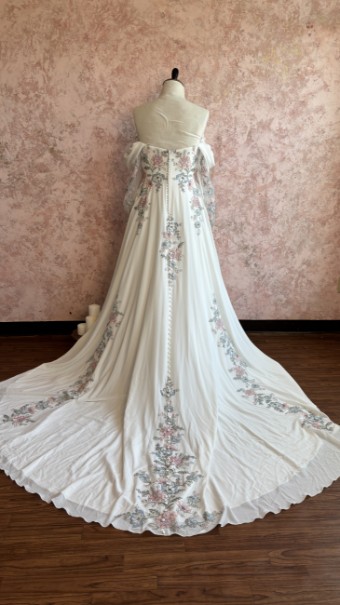 Opal and Lace Style #Lola #6 Floral/Ivory thumbnail