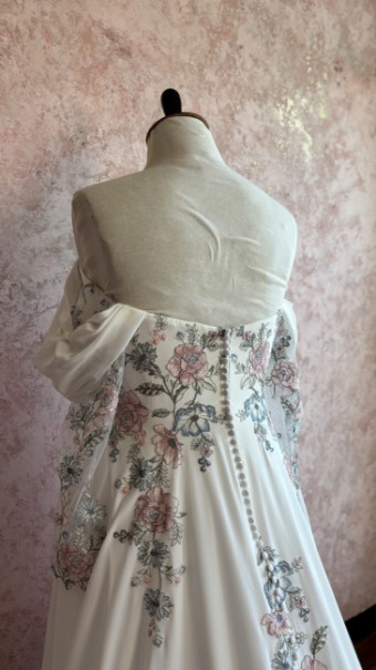 Opal and Lace Style #Lola #7 Floral/Ivory thumbnail
