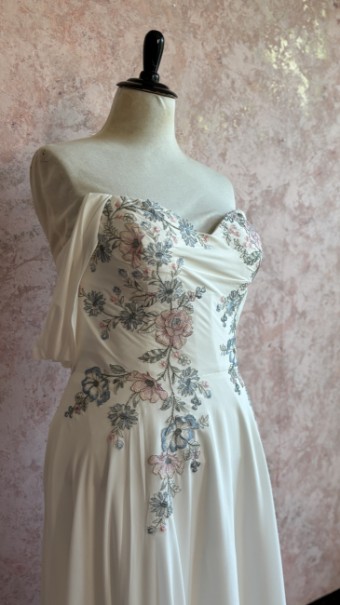 Opal and Lace Style #Lola #3 Floral/Ivory thumbnail