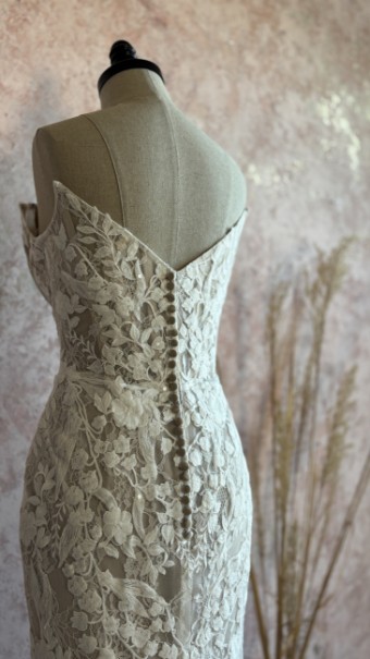 Opal and Lace Style #Moreland #3 default Ivory/Dark Champagne thumbnail