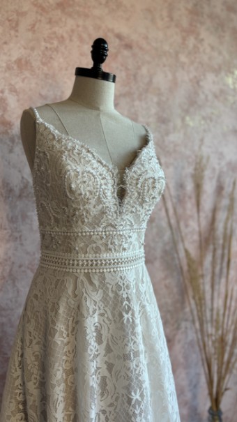 Opal and Lace Style #Miranda #3 Ivory/Mocha thumbnail