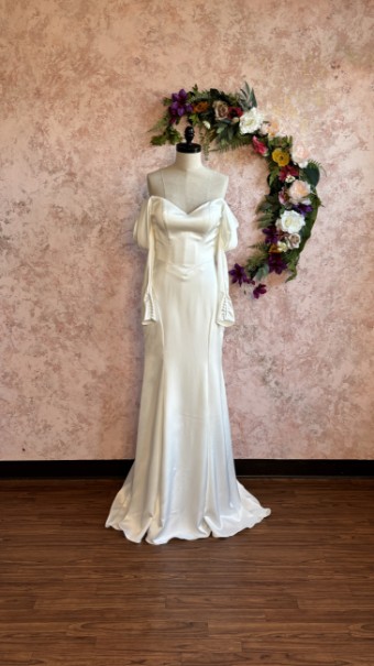 Ethereal bridal Style #Aurelline #0 default Ivory Stretched Satin thumbnail