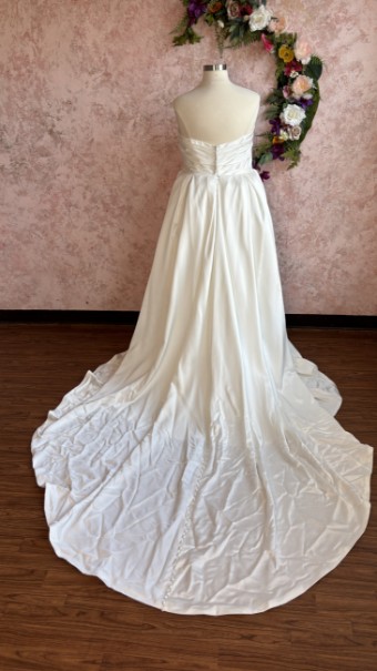 Ethereal bridal Style #Amaranth #9 Ivory thumbnail