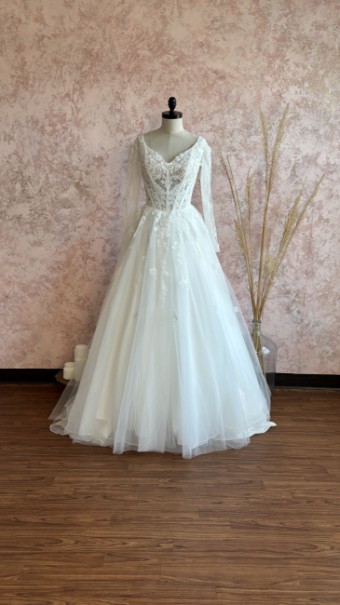 Opal and Lace Style #McClain #0 default Ivory/Ivory thumbnail