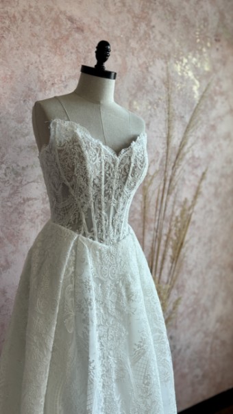 Opal and Lace Style #Moira #1 Ivory/Ivory/Ivory thumbnail